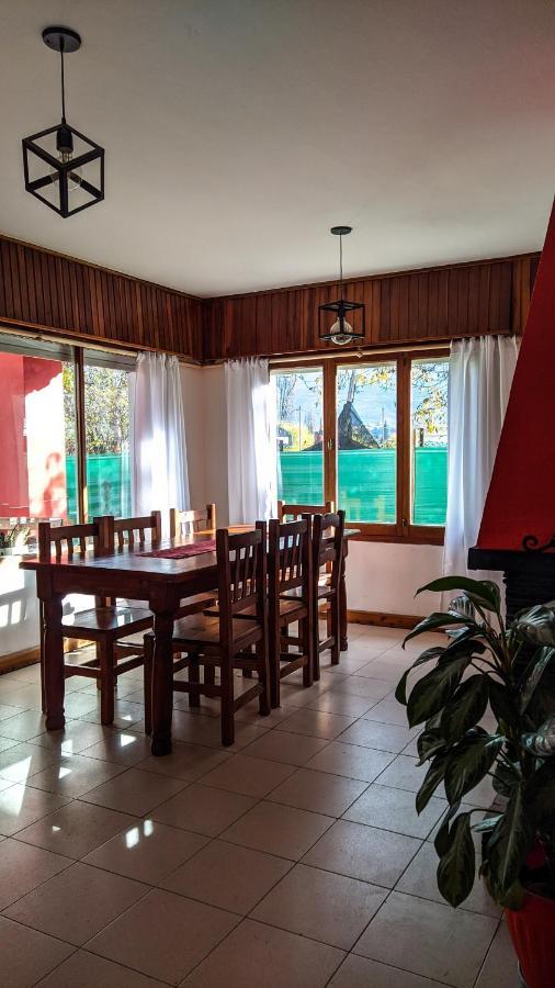 De Tal Palo Hostel El Bolson Luaran gambar